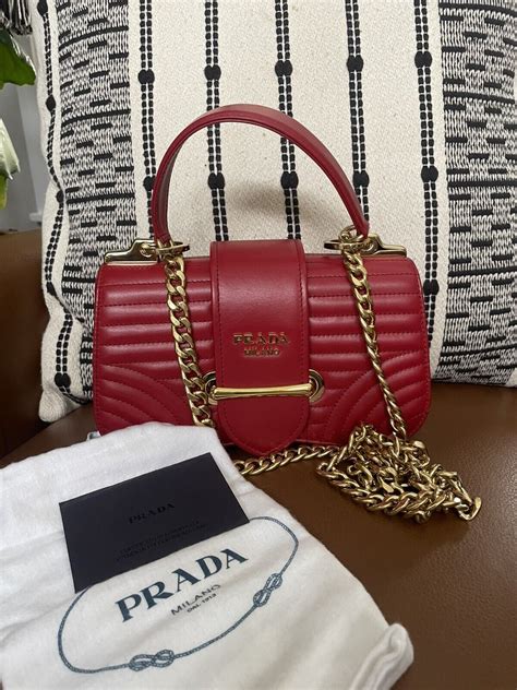 prada borsa diagramme|Diagramme leather handbag Prada Red in Leather .